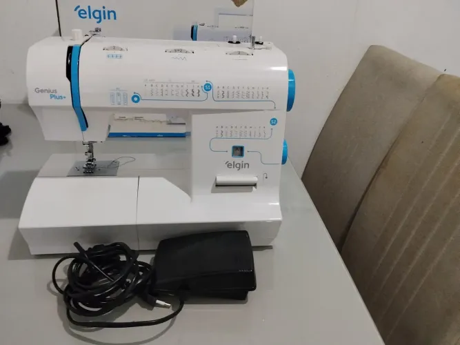 Máquina Elgin Genius Plus+