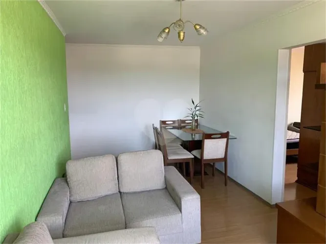Apartamento para alugar com 2 quartos em Vila Irmãos Arnoni, São Paulo