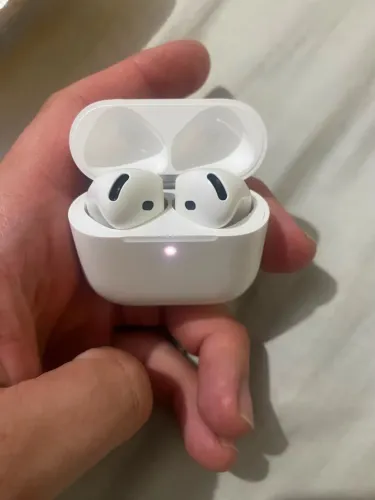 AIRPODS GERAÇAO 4 SEM CANCELAMENTO DE RUIDO