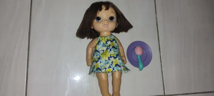 Baby alive ice cream angelical da ri happy usadas com o cabelo seco mas funciona ela