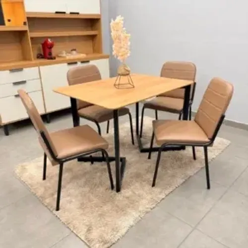 Mesa de Jantar Cronos 110x90cm com 4 Cadeiras Chicago em Courino Aço Tubo