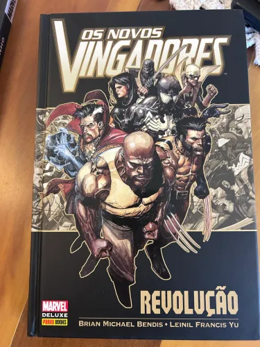 Os Novos Vingadores - Revolução - Marvel Deluxe