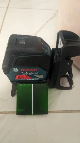 Nivel a Laser de linhas verdes 15 metros com pontos Bosch GCL 2-15G