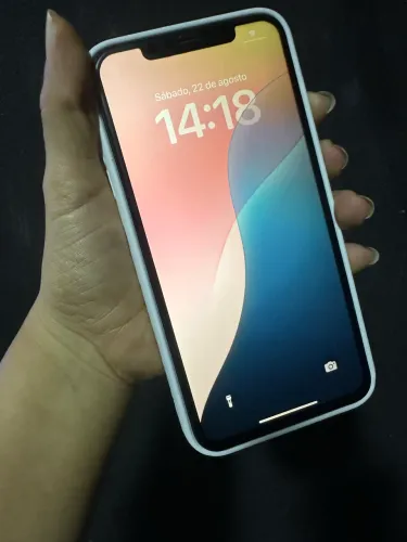 IPhone XS Max leia o anúncio