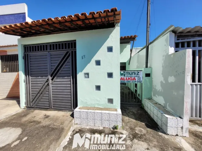 ALUGA-SE EXCELENTE CASA NO BAIRRO AMÉRICA