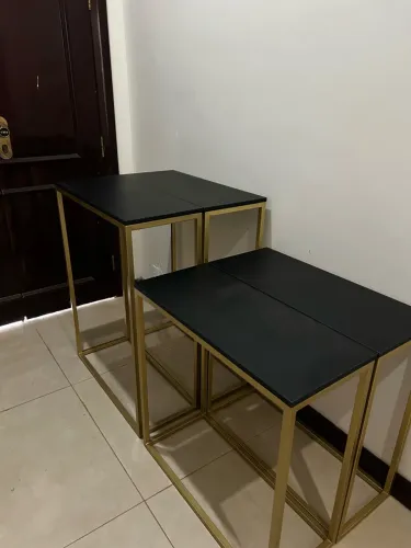 Kit 4 Mesas de Apoio Luxo Preto e Dourado