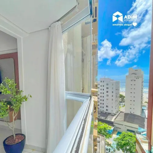 Apartamento MOBILIADO e equipado na quadra do mar com 2 quartos sendo 1 suíte em Balneário