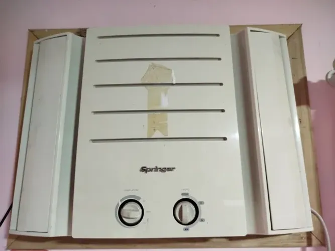 Ar Condicionado Splinger 7500 BTUs Seminovo em ótimo estado - Funcionando Perfeitamente |