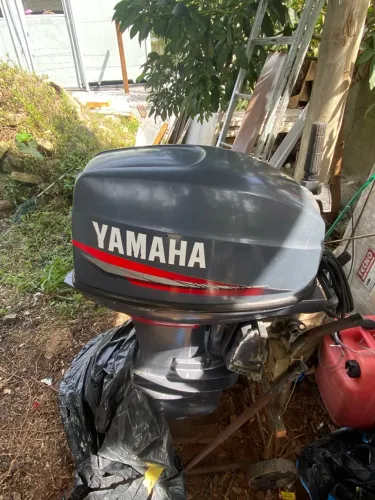 Motor de popa yamara 40hp 2t