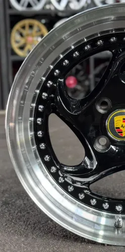 Rodas aro 15 Furação 4x100 Porsche