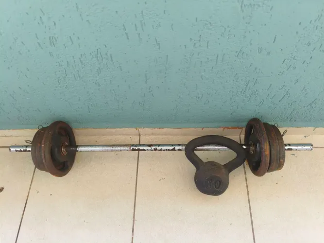 Peso anilha Kettlebel Academia Musculação