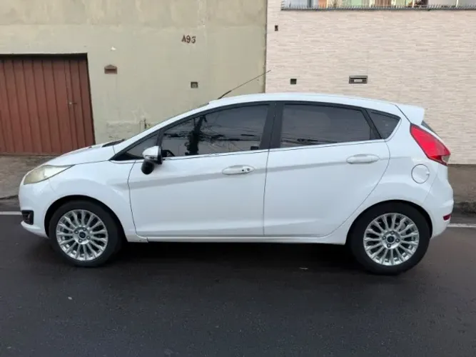 Ford Fiesta Tit./tit.plus 1.6 16V Flex Aut. 2016