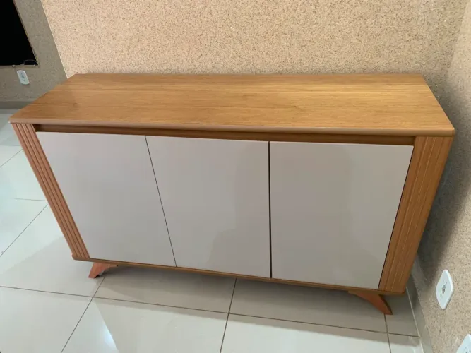 Buffet 3 portas marrom com off