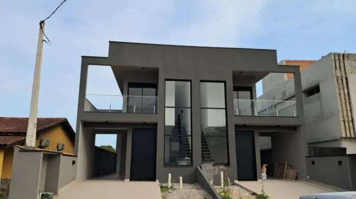 Exclusiva Casa de Alto Padrão no Condomínio Morada da Praia  Bertioga  R$ 1.400.000,00