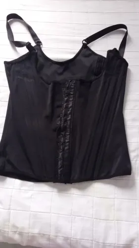 Conta modeladora pós parto com 12 barbatanas