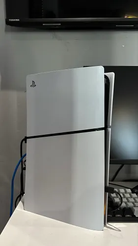 PS5 Slim - Mídia digital - 1 TB