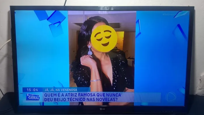 Tv 42 polegadas ótimo estado funciona perfeitamente não e esmart