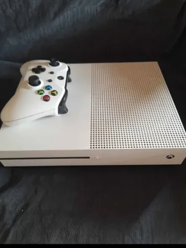 Vendo xbox one s