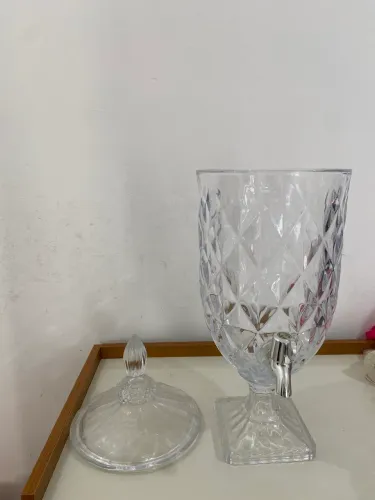 Vendo Suqueira de vidro 4 litros R$150 ( não faço entrega )