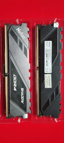 Kit 2x 8 GB Memória Ram DDR4