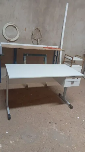 Mesa para escritório MDF