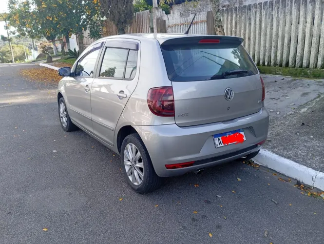 Volkswagen Fox Prime/higli. 1.6 Total Flex 8V 5P 2012