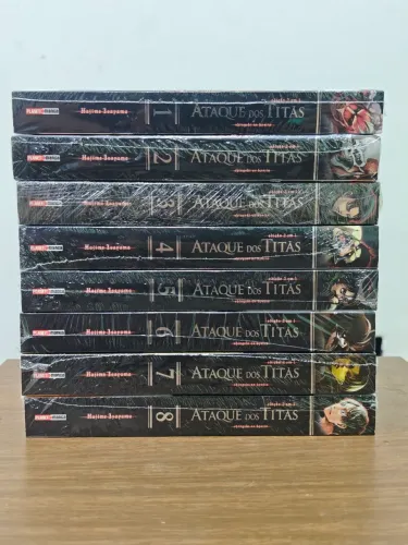 Attack on Titan 1-8 LACRADOS