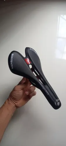 Selim BONTRAGER CARBON Novo. MTB ou SPEED