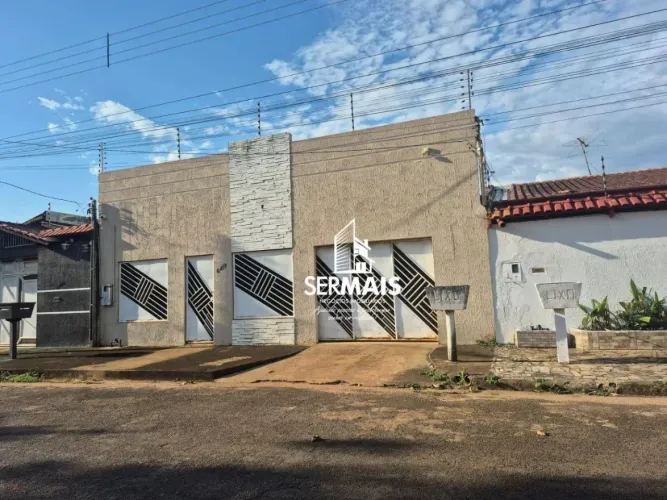 CASA À VENDA BAIRRO TRÊS MARIAS