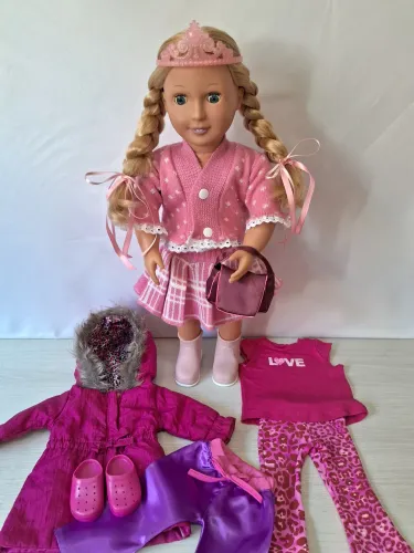 Boneca american Generation rara com dentinhos