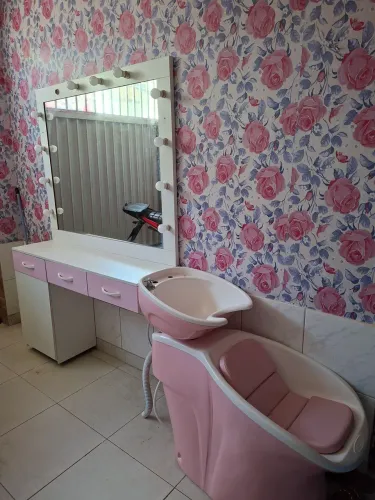 Vendo bancada e lavatório 