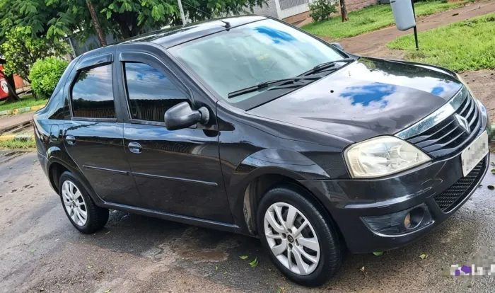 Renault Logan Expression Hi-flex 1.6 8V 4P 2012