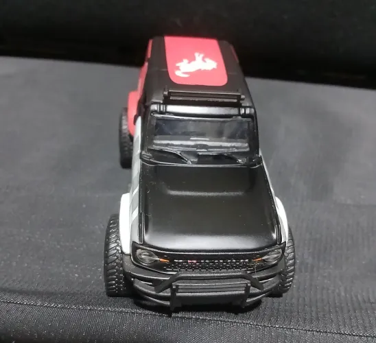 Miniatura ford bronco 2021 maisto