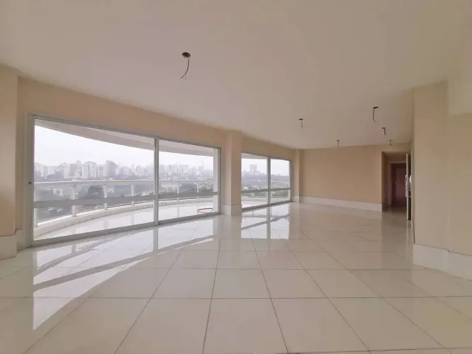 420 m², 4 suítes, 6 vagas  Cobertura de alto padrão em rua tranquila de Perdizes