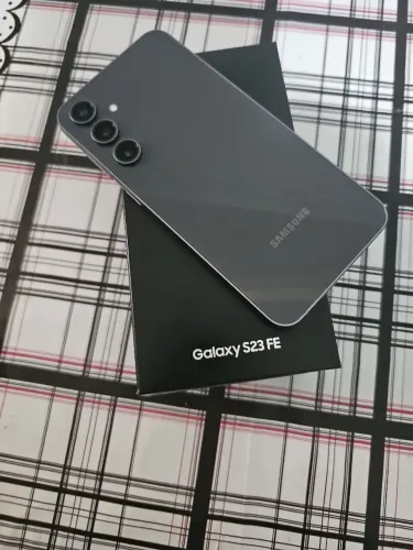 Samsung S23 FE