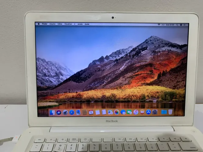 Macbook White 2010 A1342