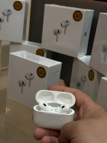 ? AirPods Pro