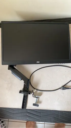 Monitor AOC