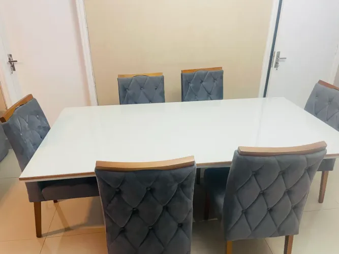 Mesa jantar excelente pra quem quer conforto