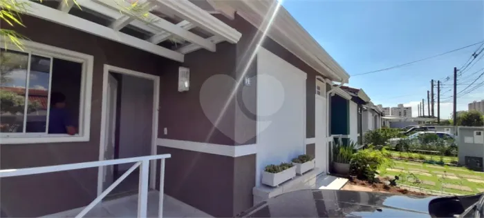 Casa à venda com 3 quartos no condomínio Vila Veneza, Indaiatuba - SP
