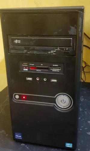 Gabinete completo i5 de segunda geração.