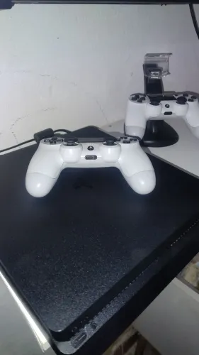 PS4 SLIM