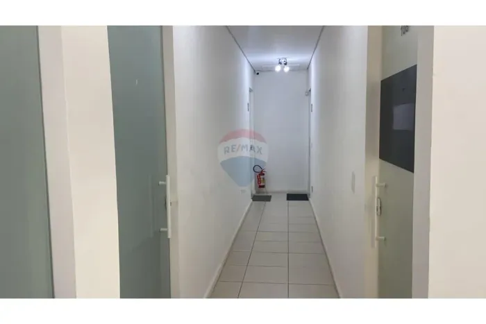 Locação sala comercial 70 m2 Vila Nova Valinhos em Valinhos