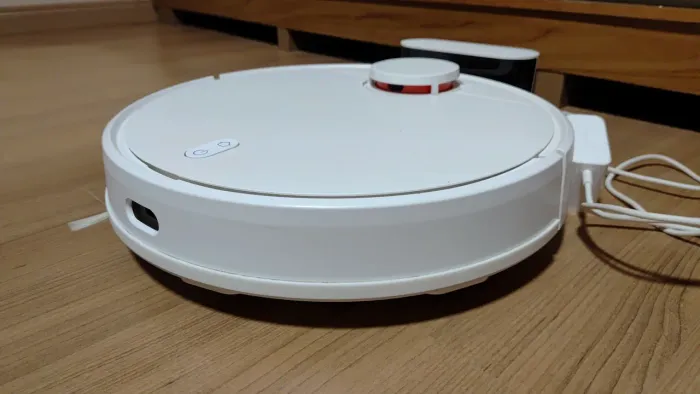 Vendo robô aspirador xiaomi semi novo