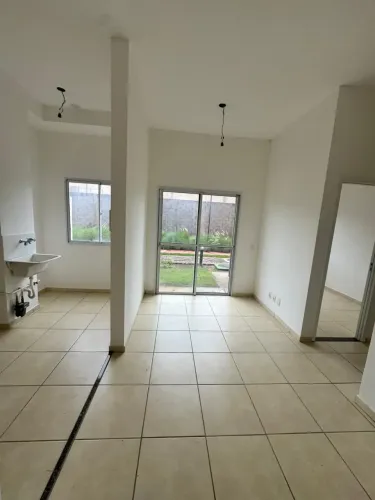 APARTAMENTO 2 QUARTOS C/ GARDEN RNI codigo: 370636