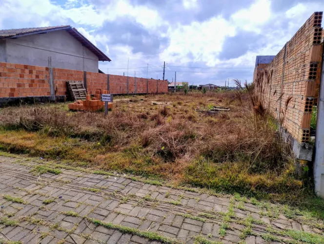 VENDO ou troco TERRENO em Araquari <br>? Entrada + assumir parcelas