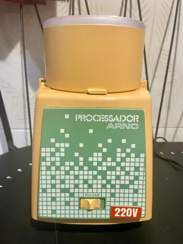 Processador Arno retrô 220 v