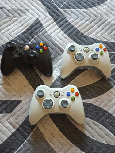 3 Controles de Xbox 360