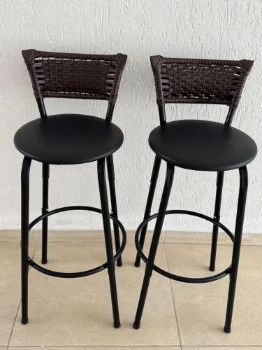 Banquetas Altas - Conjunto com 2 unidades