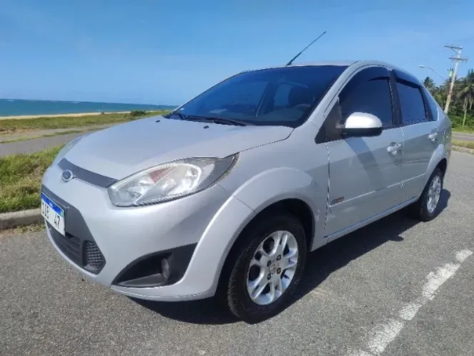 Ford Fiesta Sed. 1.6 8V Flex 4P 2012